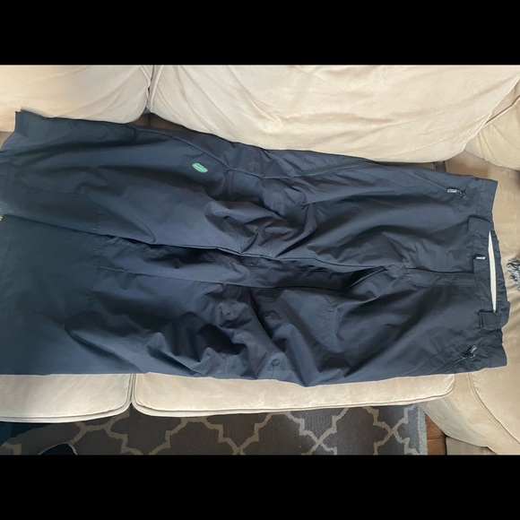 Men’s Volkl Ski pants like new